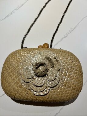NWT Serpui Woven Straw Camellia Crossbody Bag in Natural